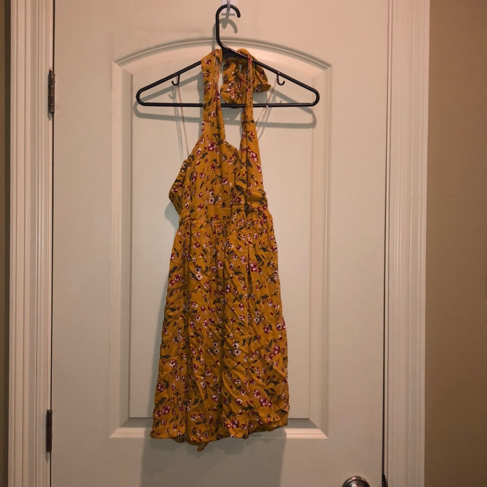 NEW Xhilaration halter sundress dress